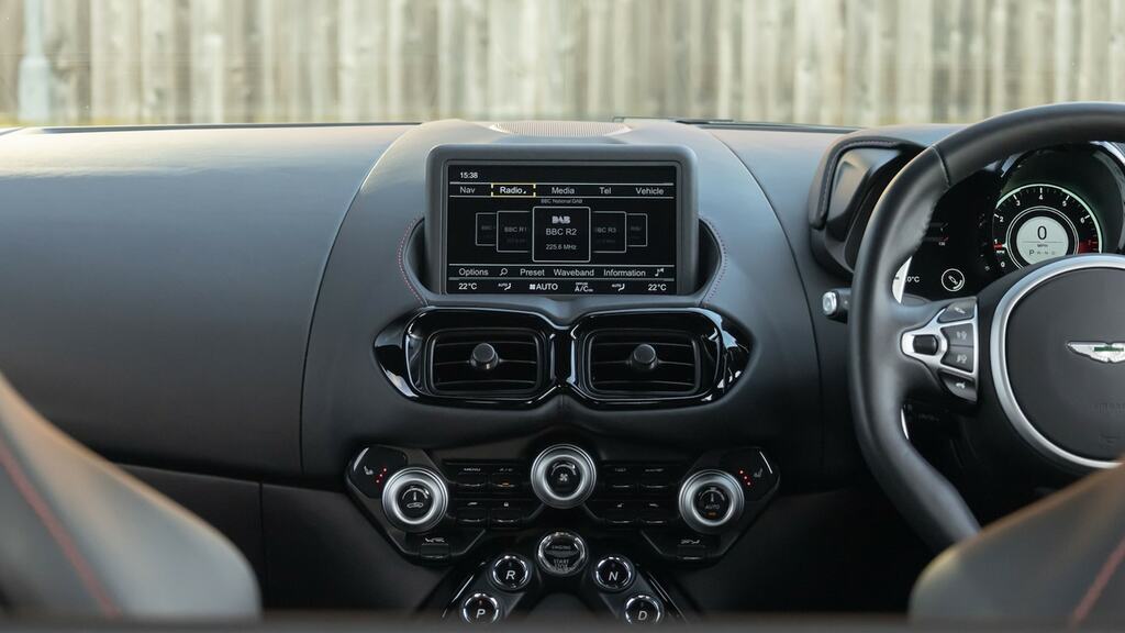 Aston Martin V8 Zf 8 Speed Black #49