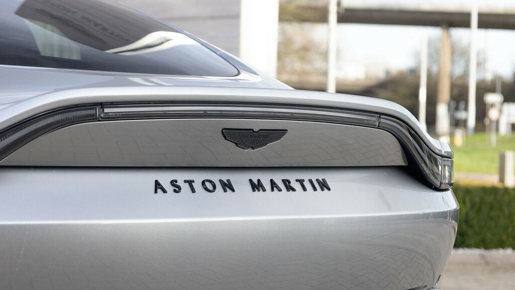 Aston Martin V8 Zf 8 Speed Black #45
