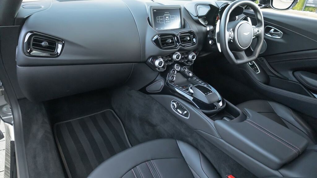 Aston Martin V8 Zf 8 Speed Black #11