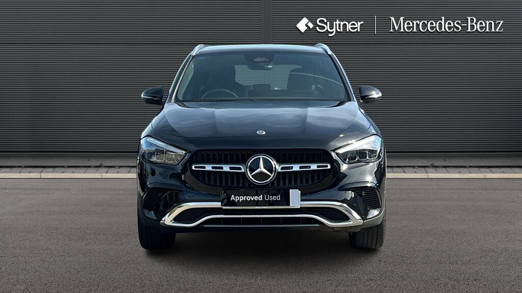 Mercedes-Benz GLA Class Gla 200D Sport Executive Black #6