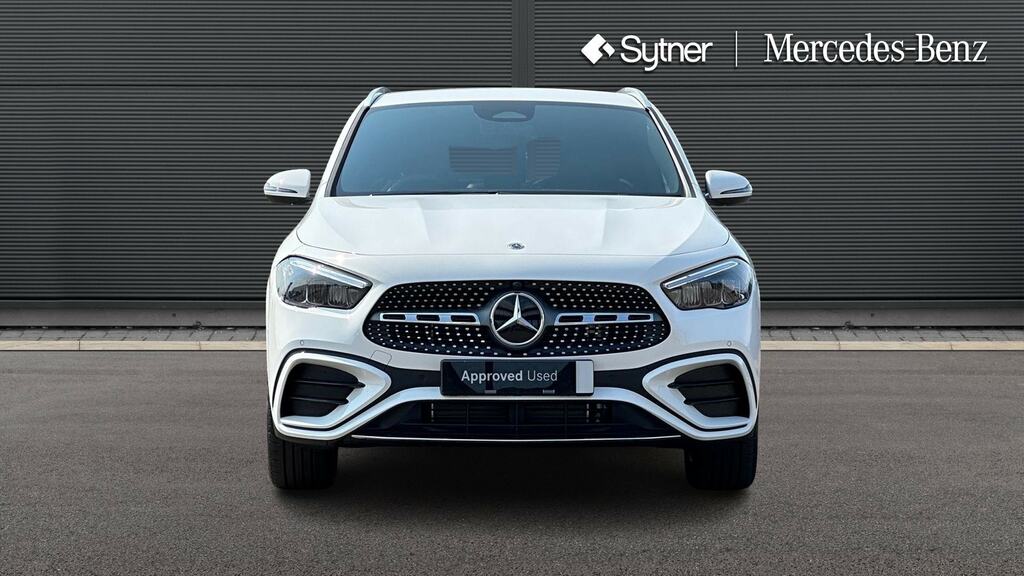 Mercedes-Benz GLA Class Gla 250E Amg Line Executive NV25HKK White #6