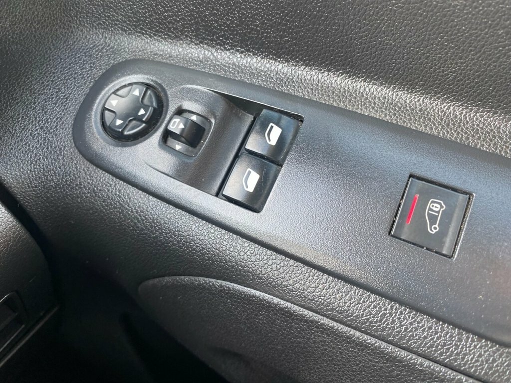 Peugeot Partner 1.5L Professional Premium BT71CVH Grey #5