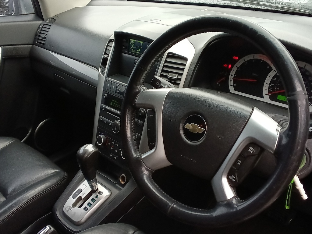 Chevrolet Captiva Vcdi Lt Black #27