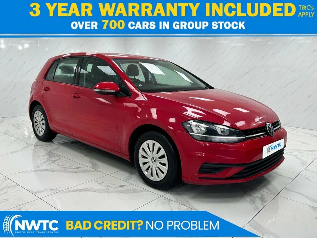 Volkswagen Golf 1.4L S Red