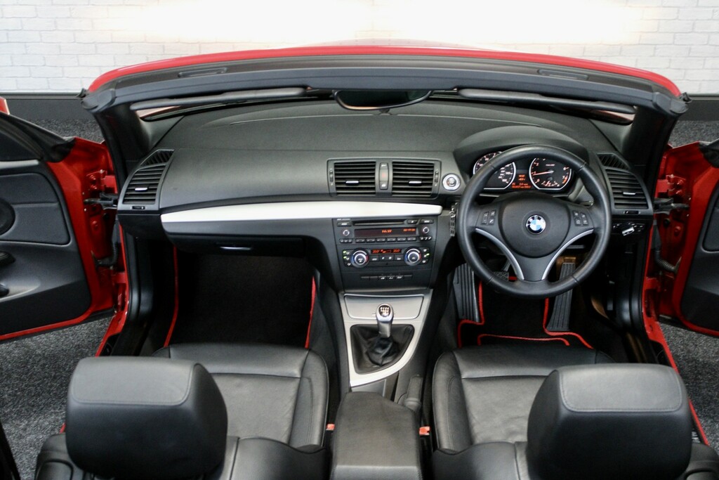 BMW 1 Series Convertible 2.0 120I Se Convertible Red #2