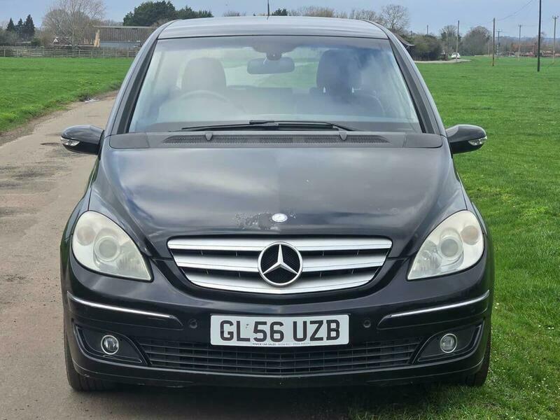 Mercedes-Benz B Class 2.0 B180 Se Cvt Black #2