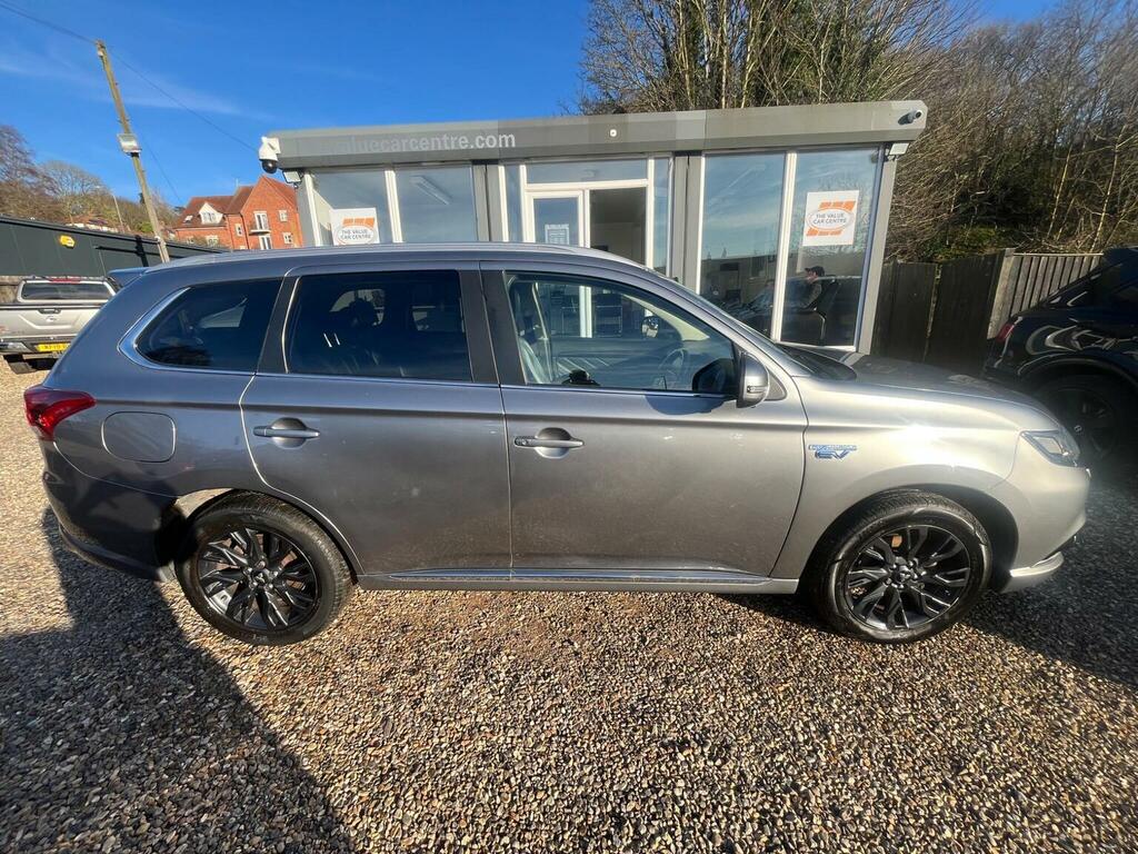 Mitsubishi Outlander Suv 2.0H 12Kwh Gx5hs Cvt 4Wd Euro 6 Ss 201 DS16HPE Grey #3