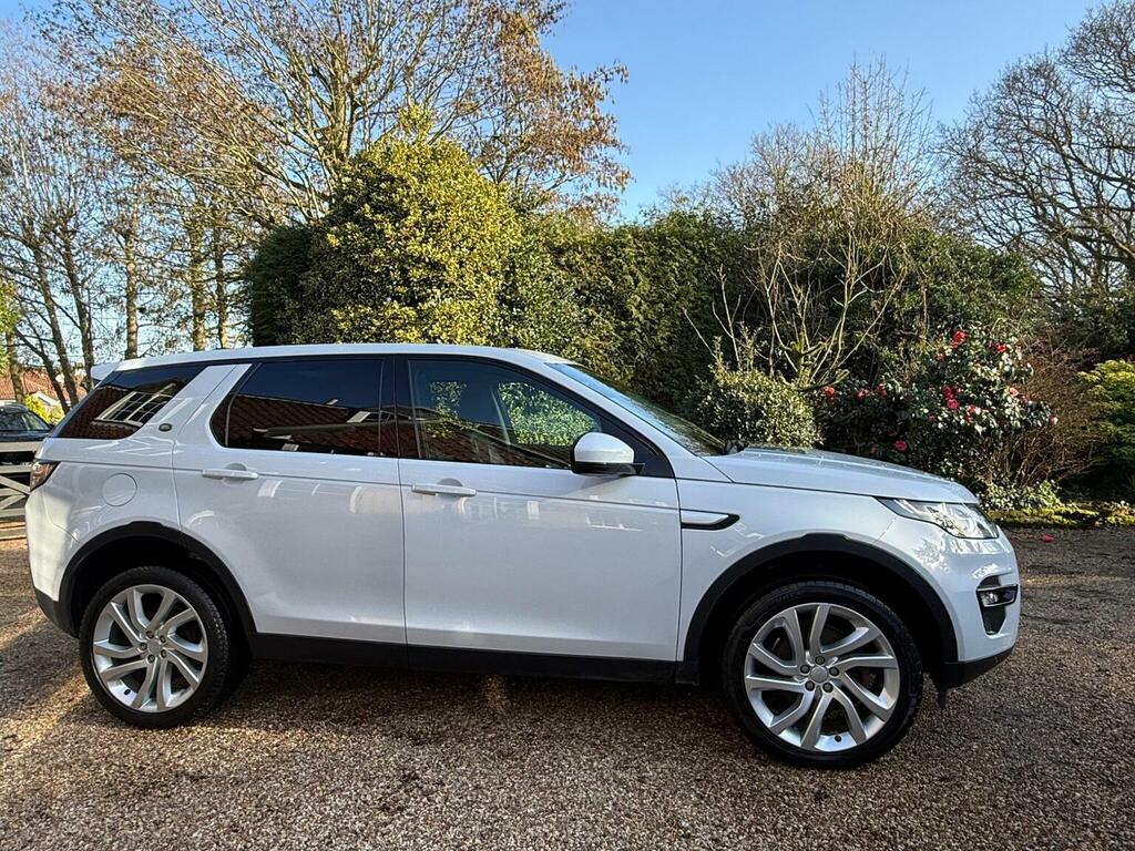 Land Rover Discovery Sport 2.0 Ed4 Hse Euro 6 Ss 5 Seat White #3