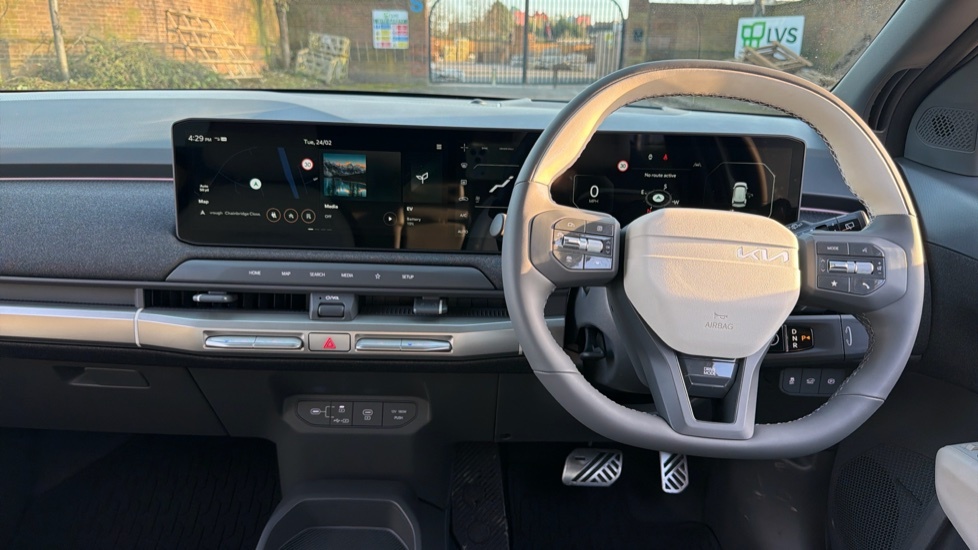 Kia EV3 81.4 Kwh Gt-line S FD75LXT White #6
