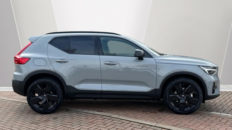 Volvo XC40 Black Edition Plus, B3 Mild Hybrid, BN26CKP Grey #3