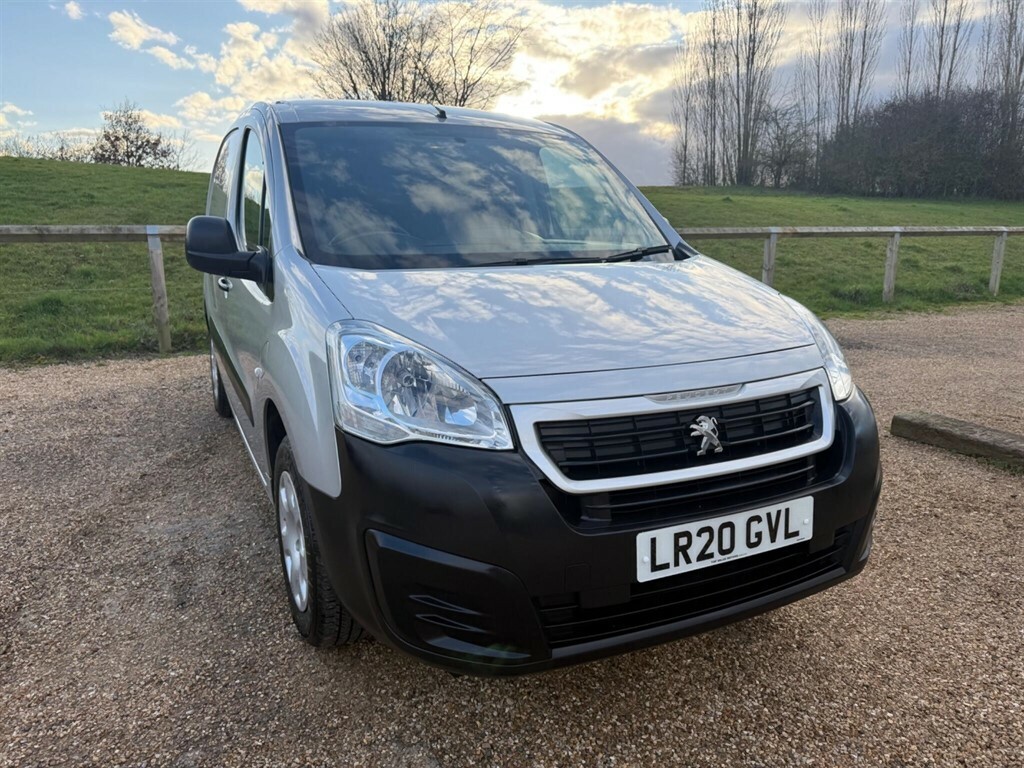 Peugeot E-Partner Mpv Silver #1