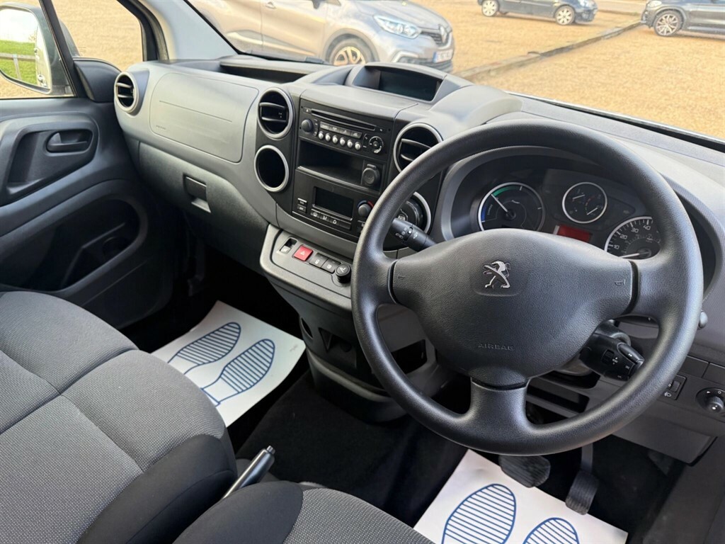 Peugeot E-Partner Mpv Silver #13