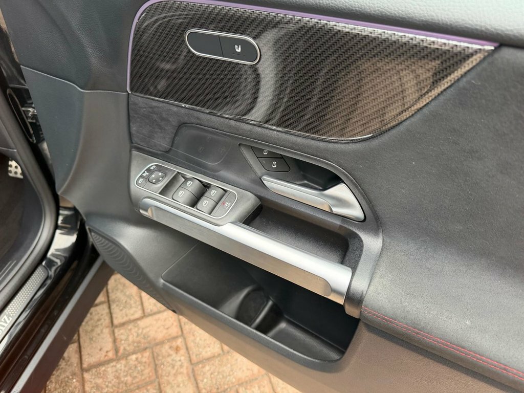 Mercedes-Benz GLB Class Petrol SP23NUF Black #6