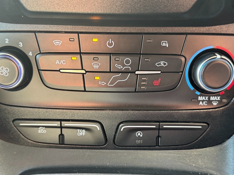 Ford Transit Connect 240 Limited Tdci L2 Black #2