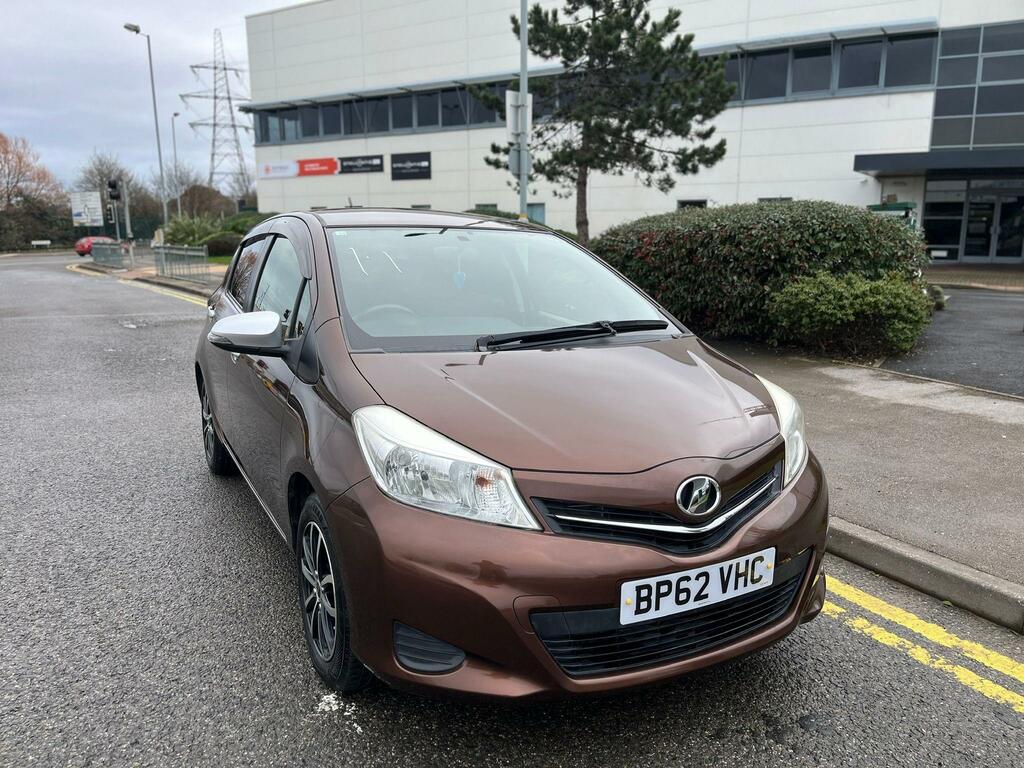 Toyota Yaris Vitz 1.3 Vvt-i Jawala Edition BP62VHC Brown #4