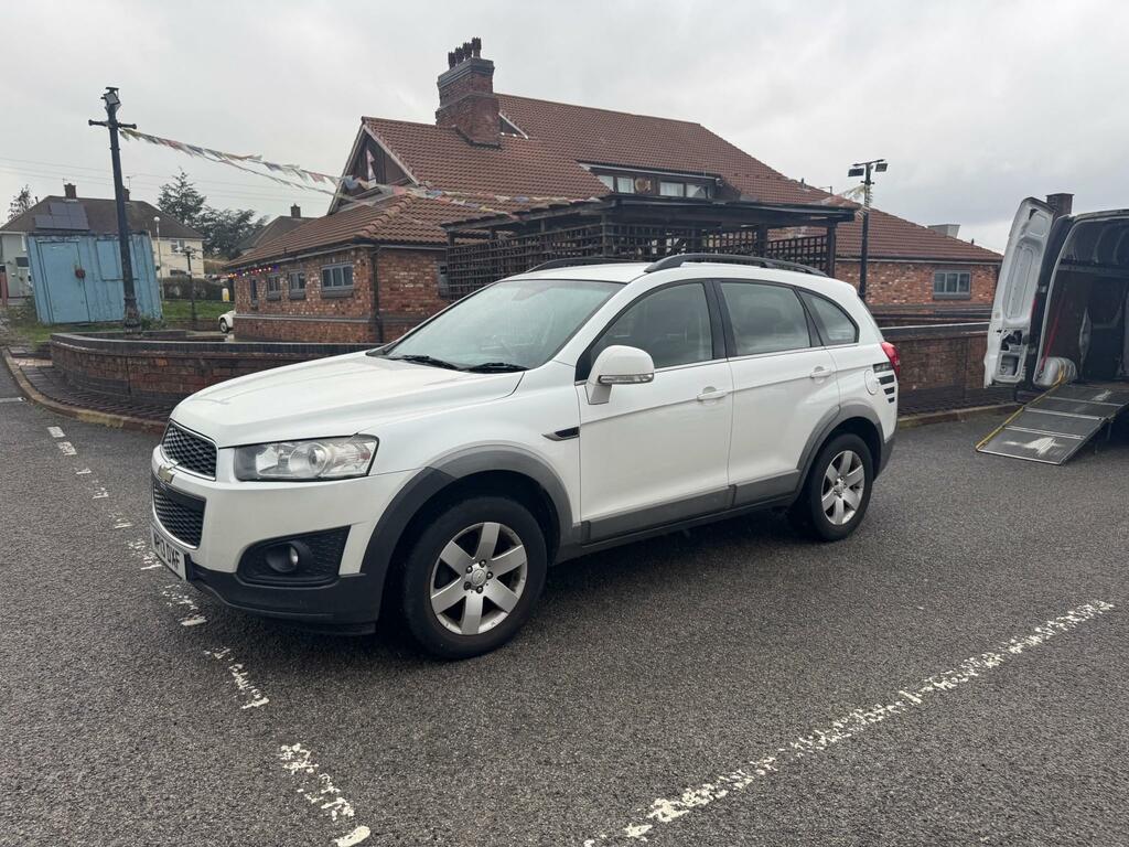 Chevrolet Captiva Lt Vcdi White #6