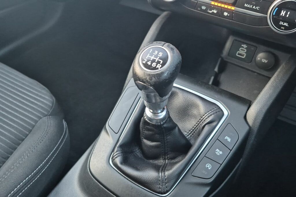 Ford Focus Ford Focus 1.0T Ecoboost Titanium Style Hatchba... #6