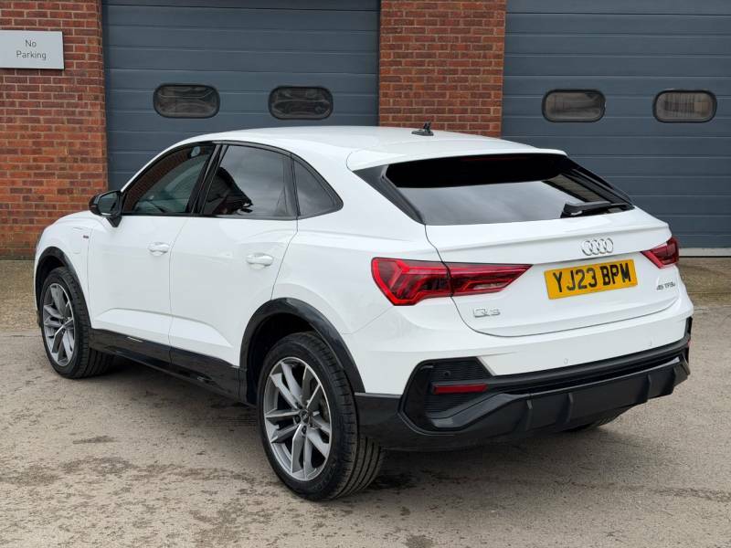 Audi Q3 Q3 1.4 Tfsie 45 Black Edition Sportback YJ23BPM White #2