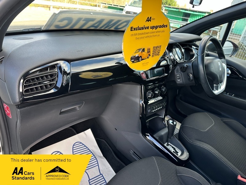 Citroen DS3 Dstyle 1.6 Vti HRZ1164 White #5