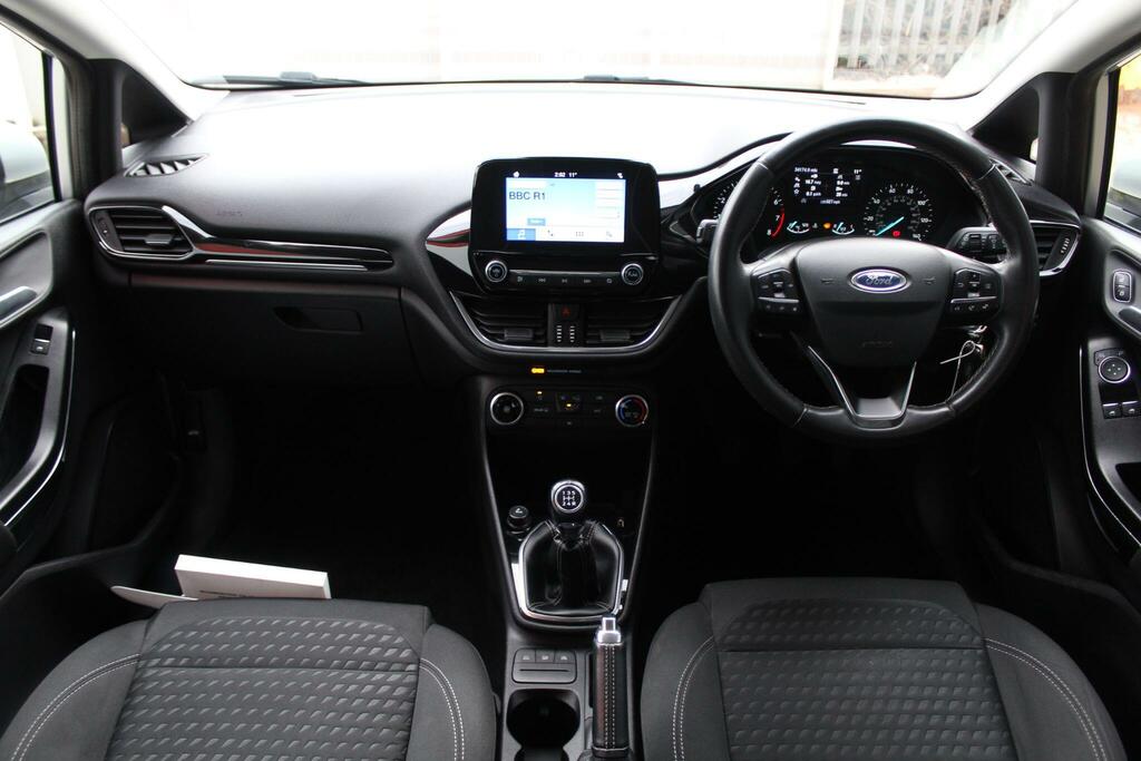 Ford Fiesta Fiesta Zetec DV67XGF Silver #3