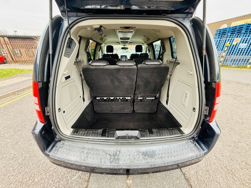 Chrysler Voyager Grand Limited Crd  #26