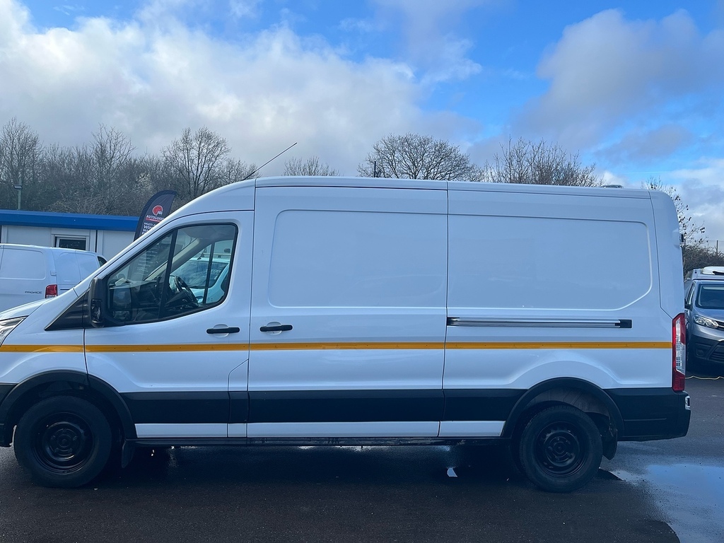 Ford Transit Custom 350 Ecoblue Trend Panel Van 2.0 WM70HHK White #5