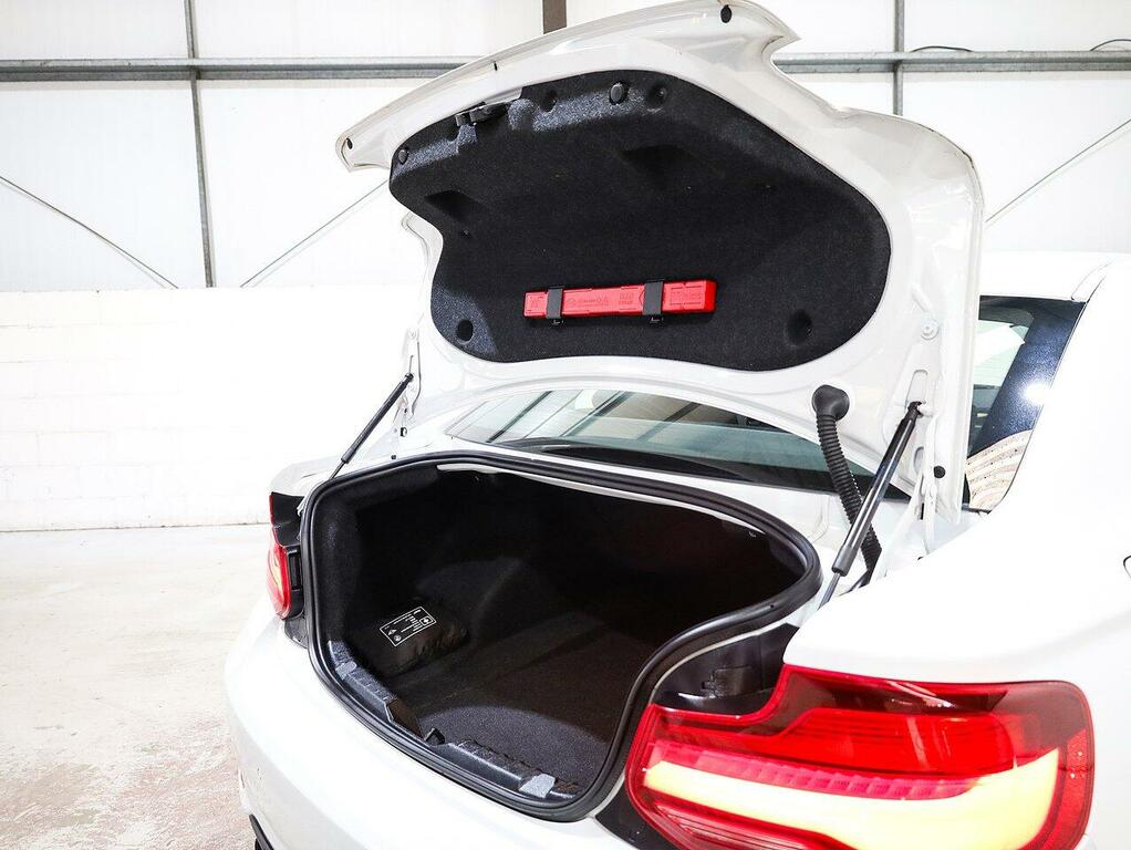BMW 2 Series Gran Coupe 218D Sport Coupe KN20BCZ White #5