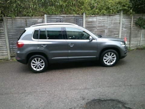 Volkswagen Tiguan 2012 62 Se LV62TLK Grey #4