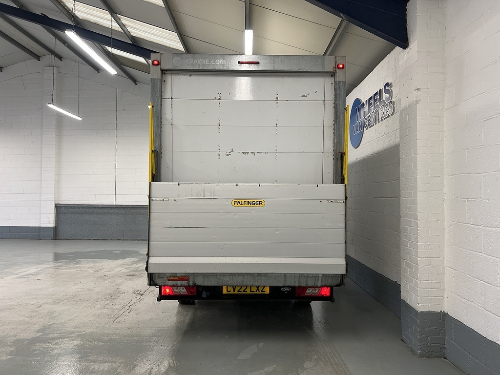 Ford Transit Custom 350 Ecoblue Leader 2.0 Luton CV22LXZ White #4