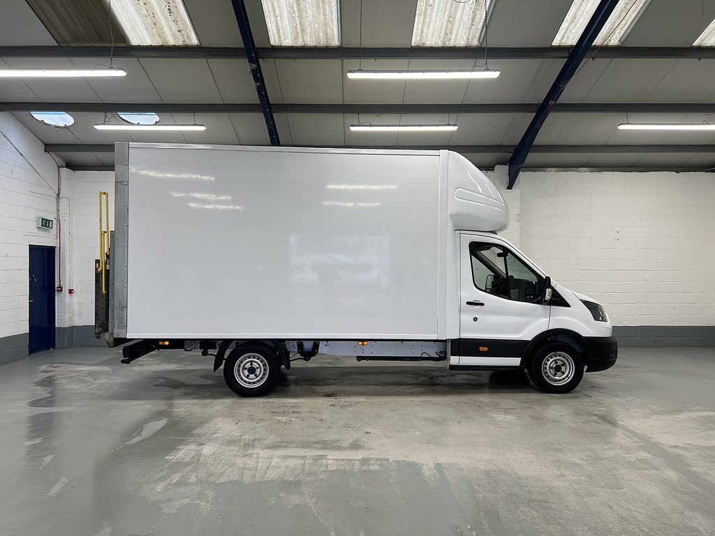 Ford Transit Custom 350 Ecoblue Leader 2.0 Luton CV22LXZ White #6