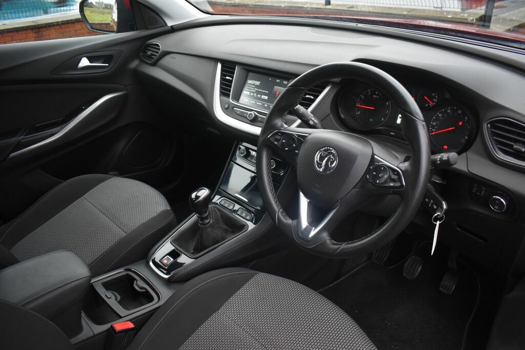 Vauxhall Grandland X Suv NGZ4107 Red #3