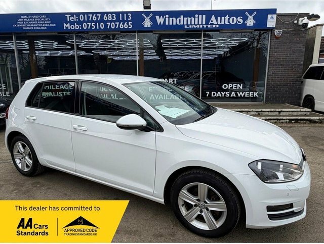 Volkswagen Golf Tsi Bluemotion Tech Match White
