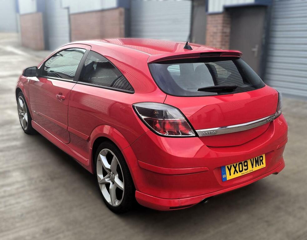Vauxhall Astra 1.9 Cdti Sxi Sport Hatch 200909 Red #5
