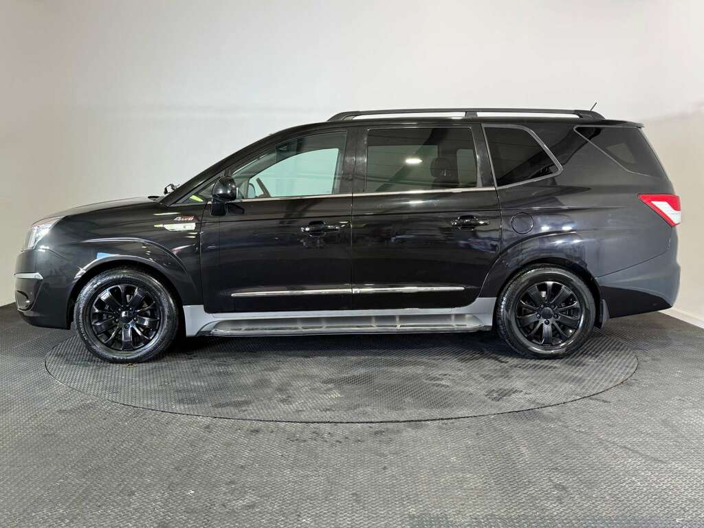 SsangYong Turismo 2.2D Elx Mpv T-tronic 4Wd Selectable Eu Black #4