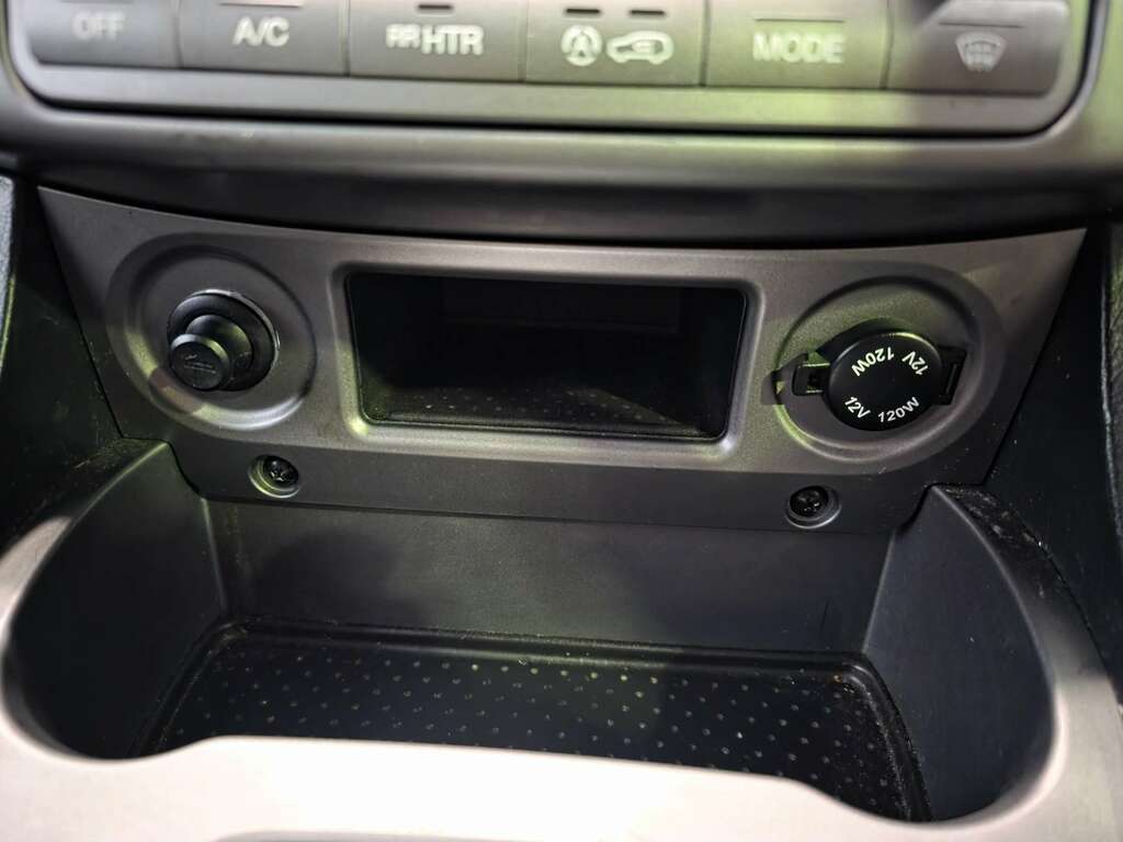 SsangYong Turismo 2.2 Elx Tip Grey #24