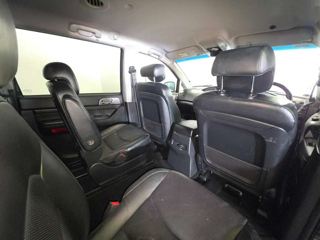 SsangYong Turismo 2.2 Elx Tip Grey #37
