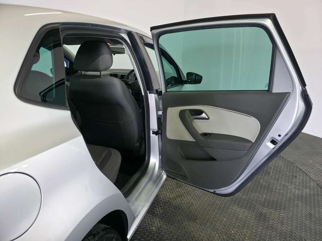 Volkswagen Polo 1.2 Match Tsi 89 Bhp Blue #43