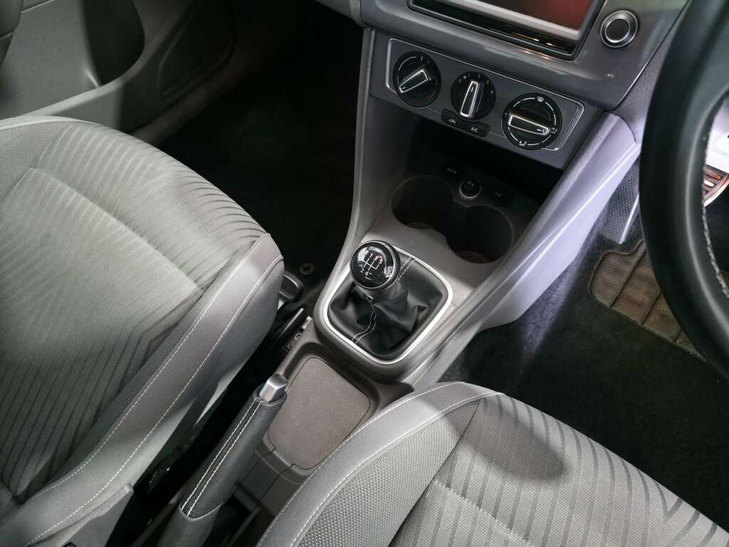 Volkswagen Polo 1.2 Match Tsi 89 Bhp Blue #15