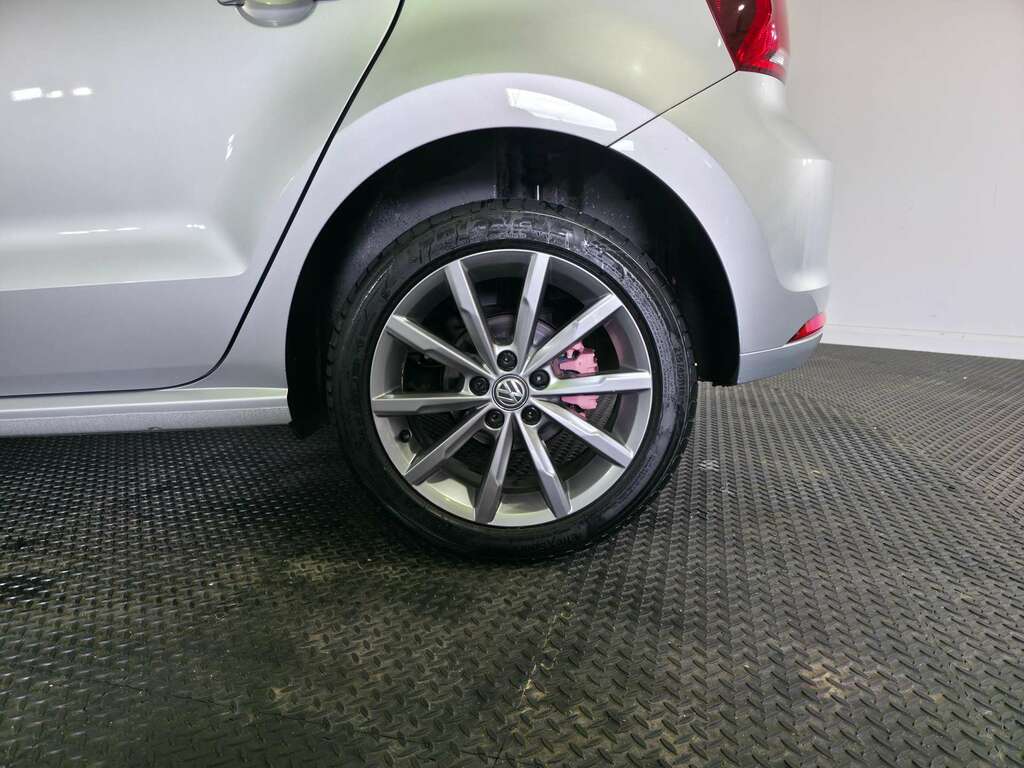 Volkswagen Polo 1.2 Match Tsi 89 Bhp Blue #59