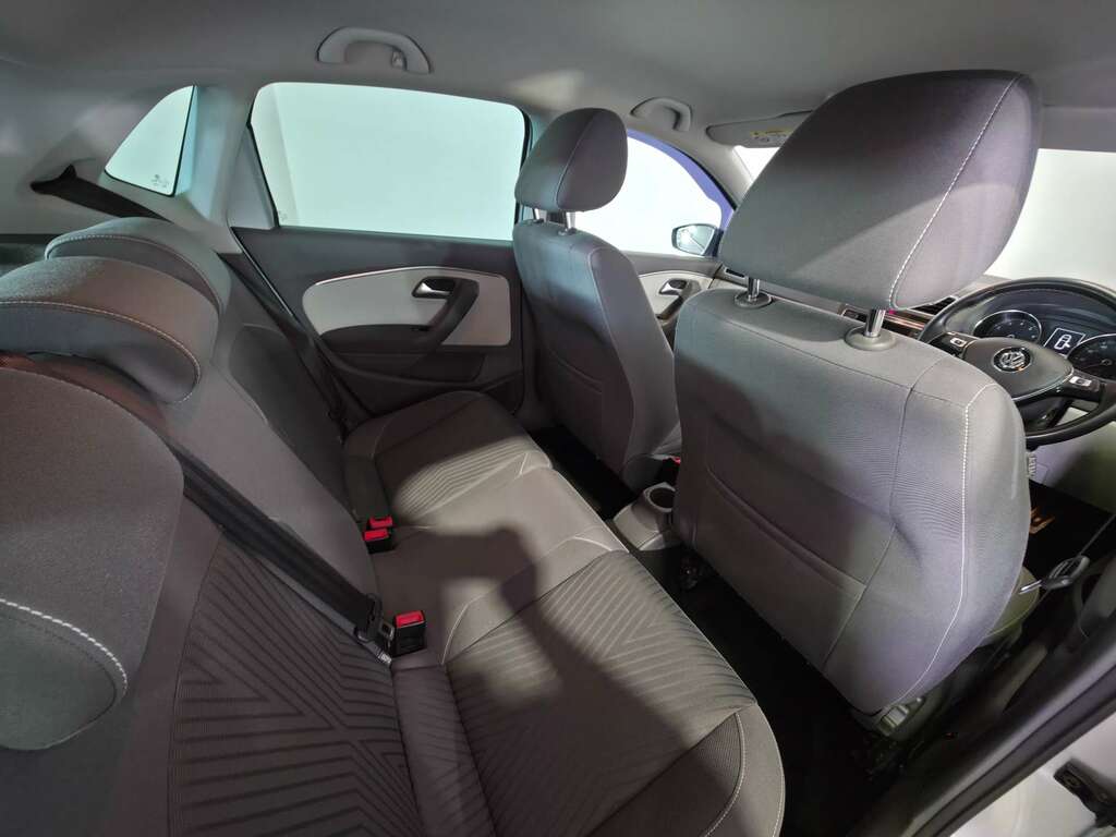 Volkswagen Polo 1.2 Match Tsi 89 Bhp Blue #47