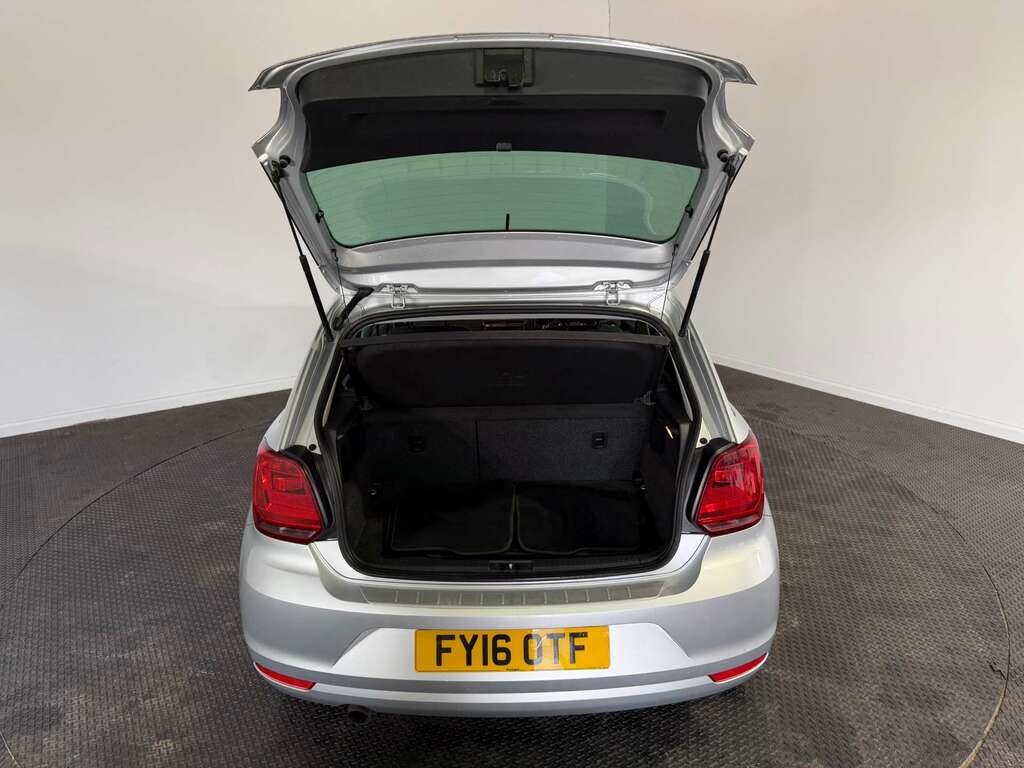 Volkswagen Polo 1.2 Match Tsi 89 Bhp Blue #11