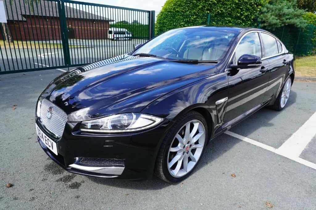 Jaguar XF D V6 Portfolio...amazing Condition Black #3