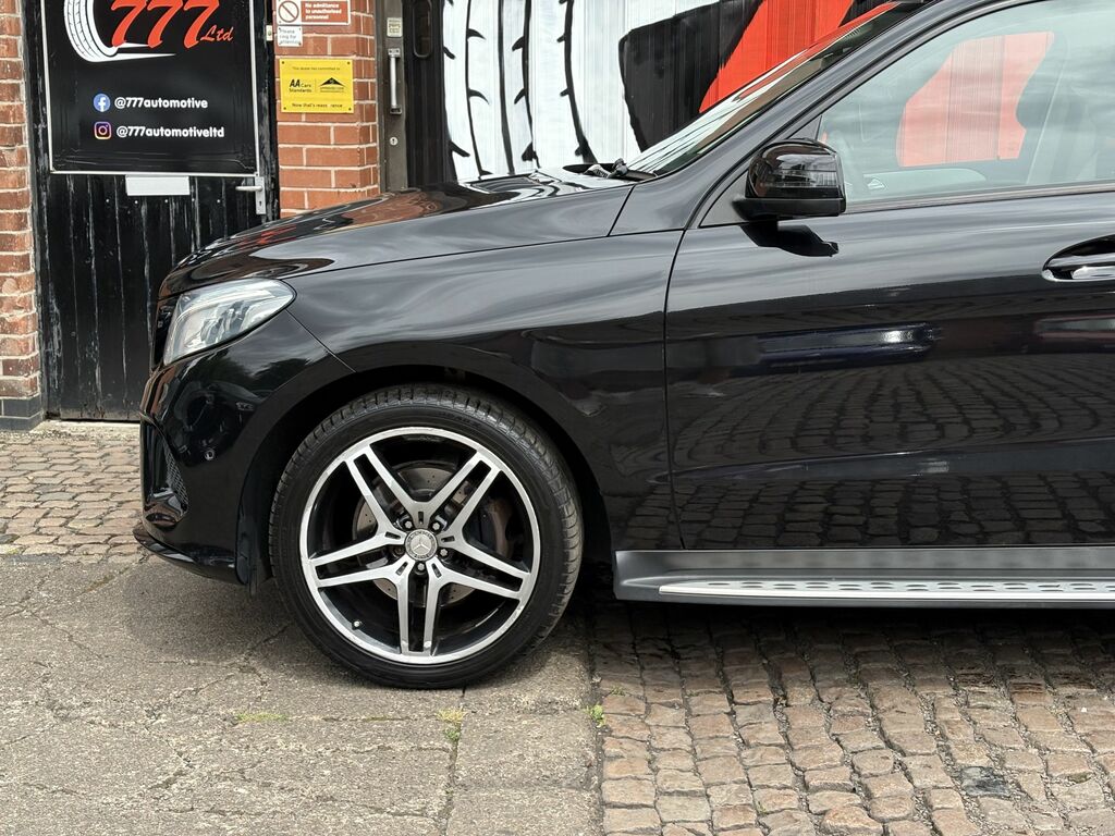 Mercedes-Benz GLE Class Gle 250 D 4Matic Amg Line Premium Black #22