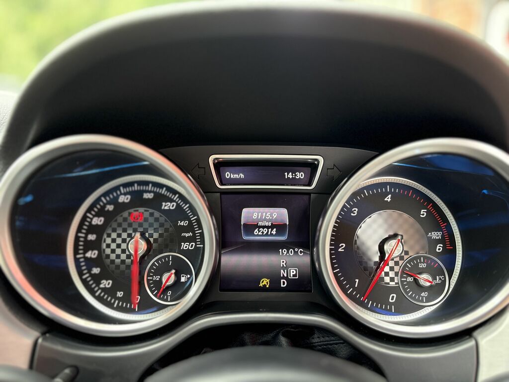 Mercedes-Benz GLE Class Gle 250 D 4Matic Amg Line Premium Black #30