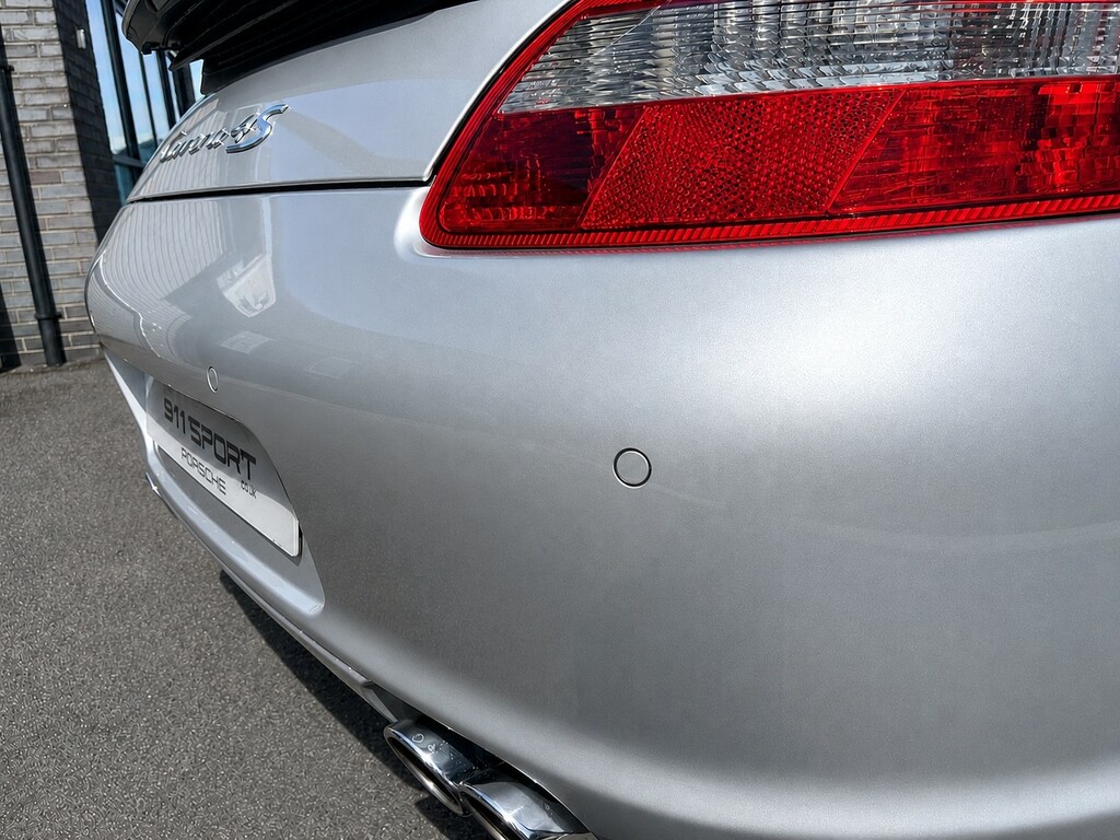 Porsche 911 Carrera 4S Silver #4