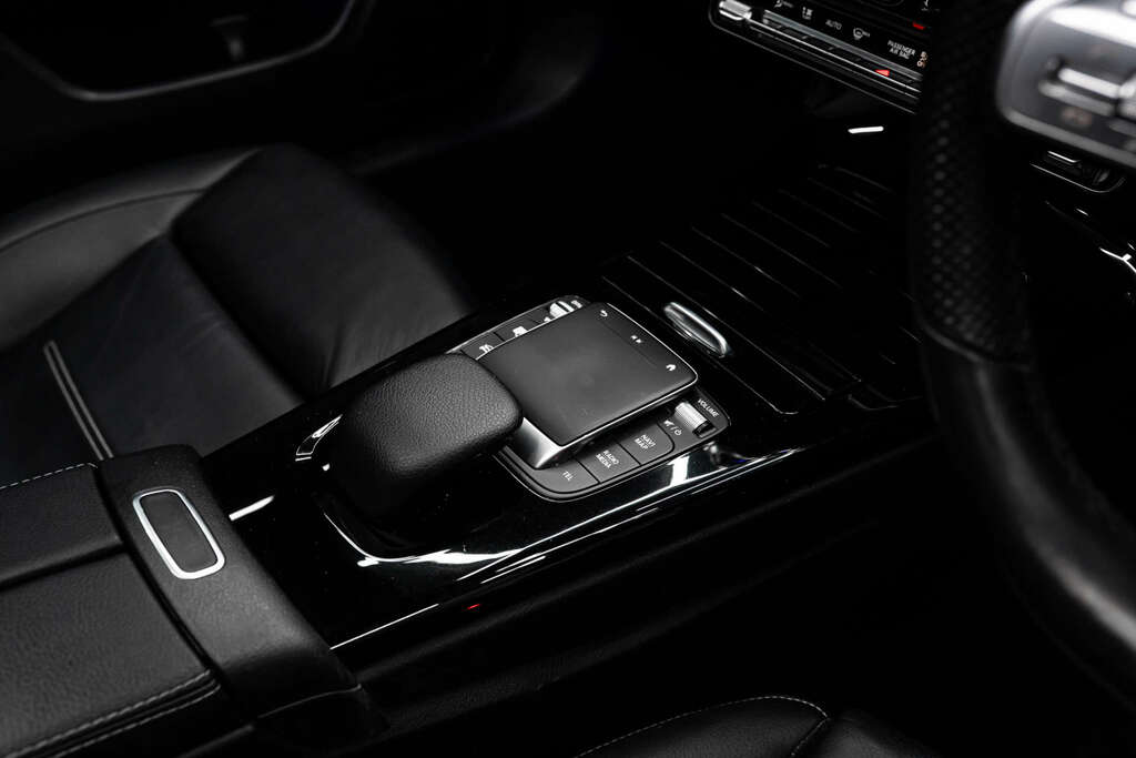 Mercedes-Benz 250 Cla Amg Line Premium E  #12