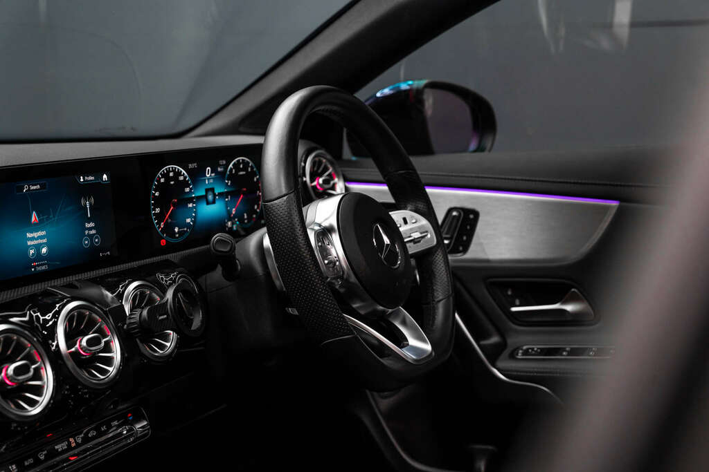 Mercedes-Benz 250 Cla Amg Line Premium  #6