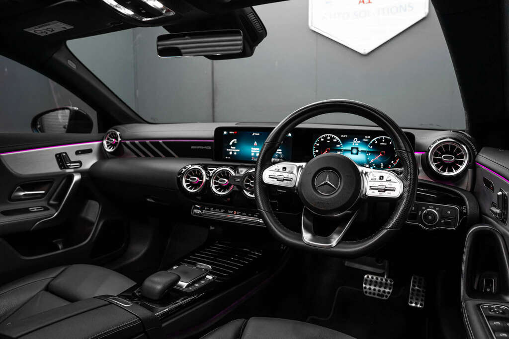 Mercedes-Benz 250 Cla Amg Line Premium  #2