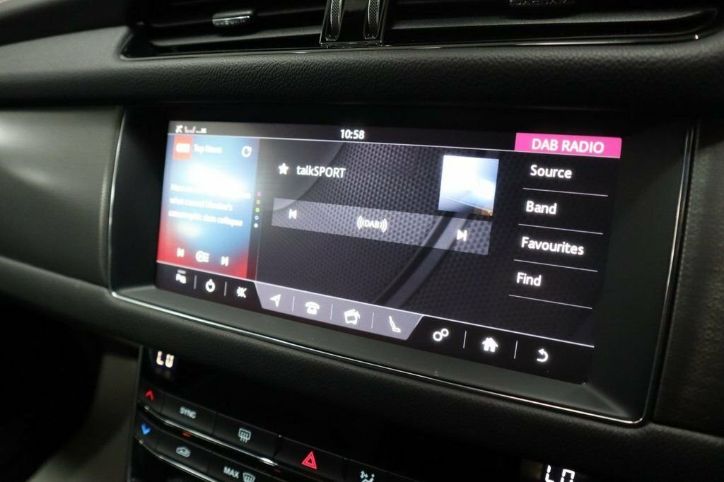 Jaguar XF Xf R-sport Awd White #21