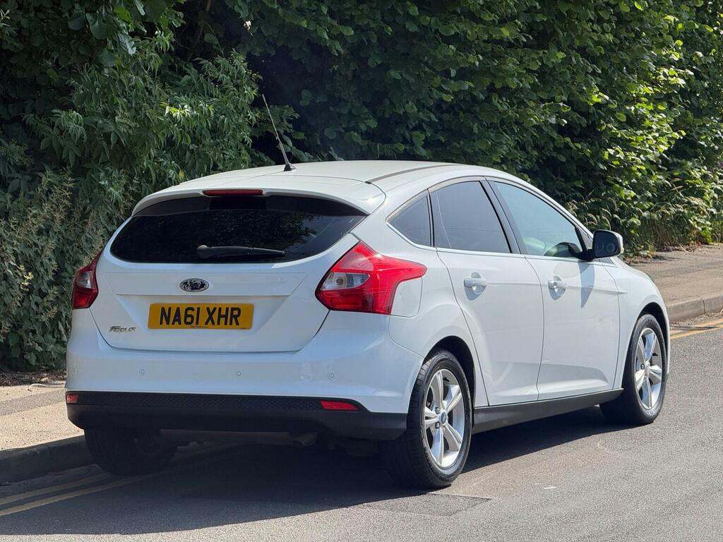 Ford Focus 1.6 Tdci Zetec Hatchback Euro 5 Silver #2